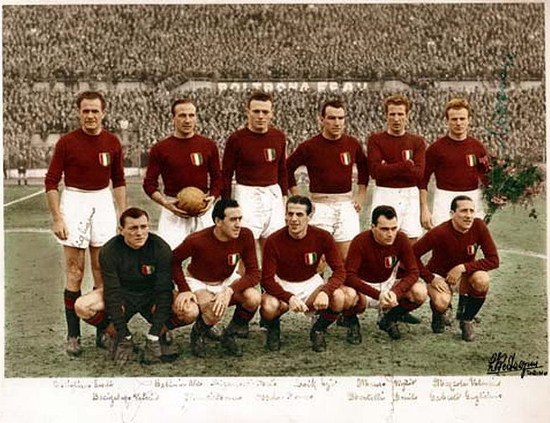 Grande_Torino_1948_49.jpg